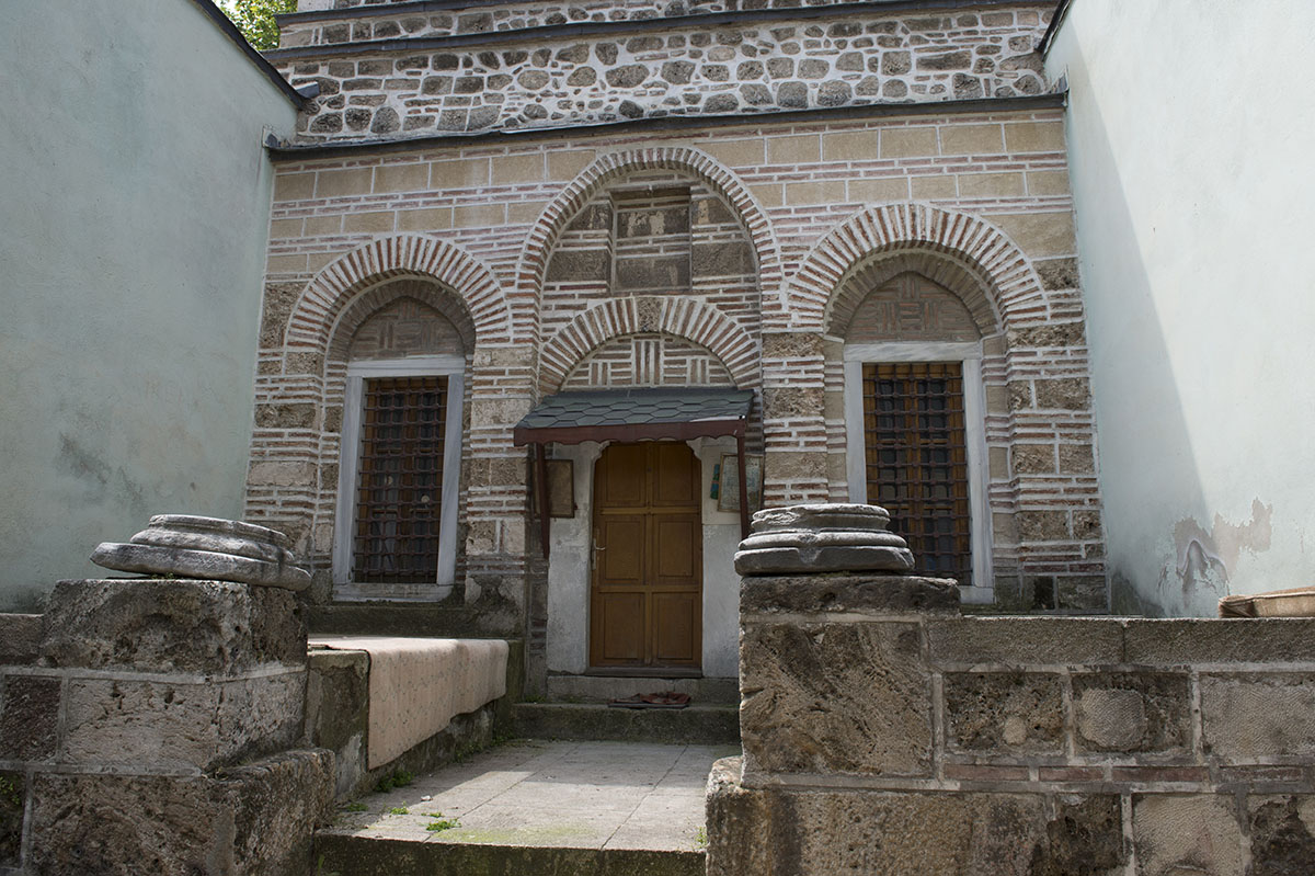 Bursa Gulcicek Hatun May 2014 6934.jpg