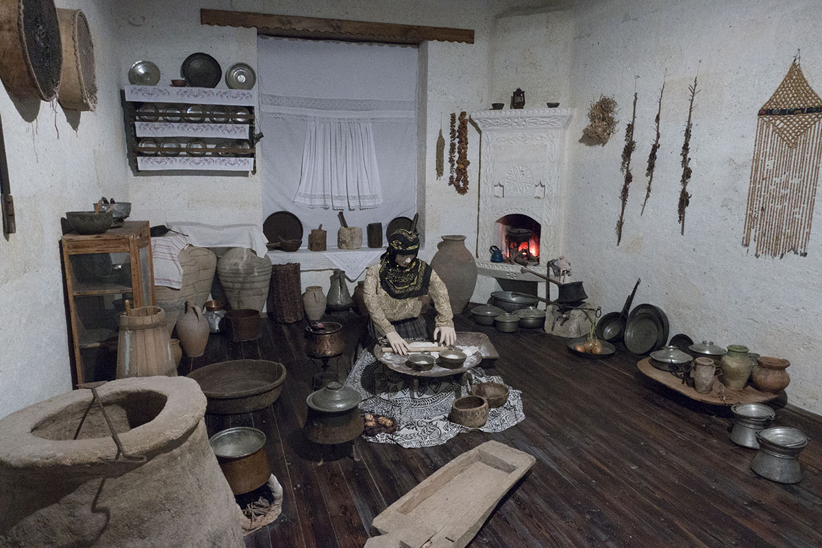 Ortahisar Museum november 2014 1675.jpg