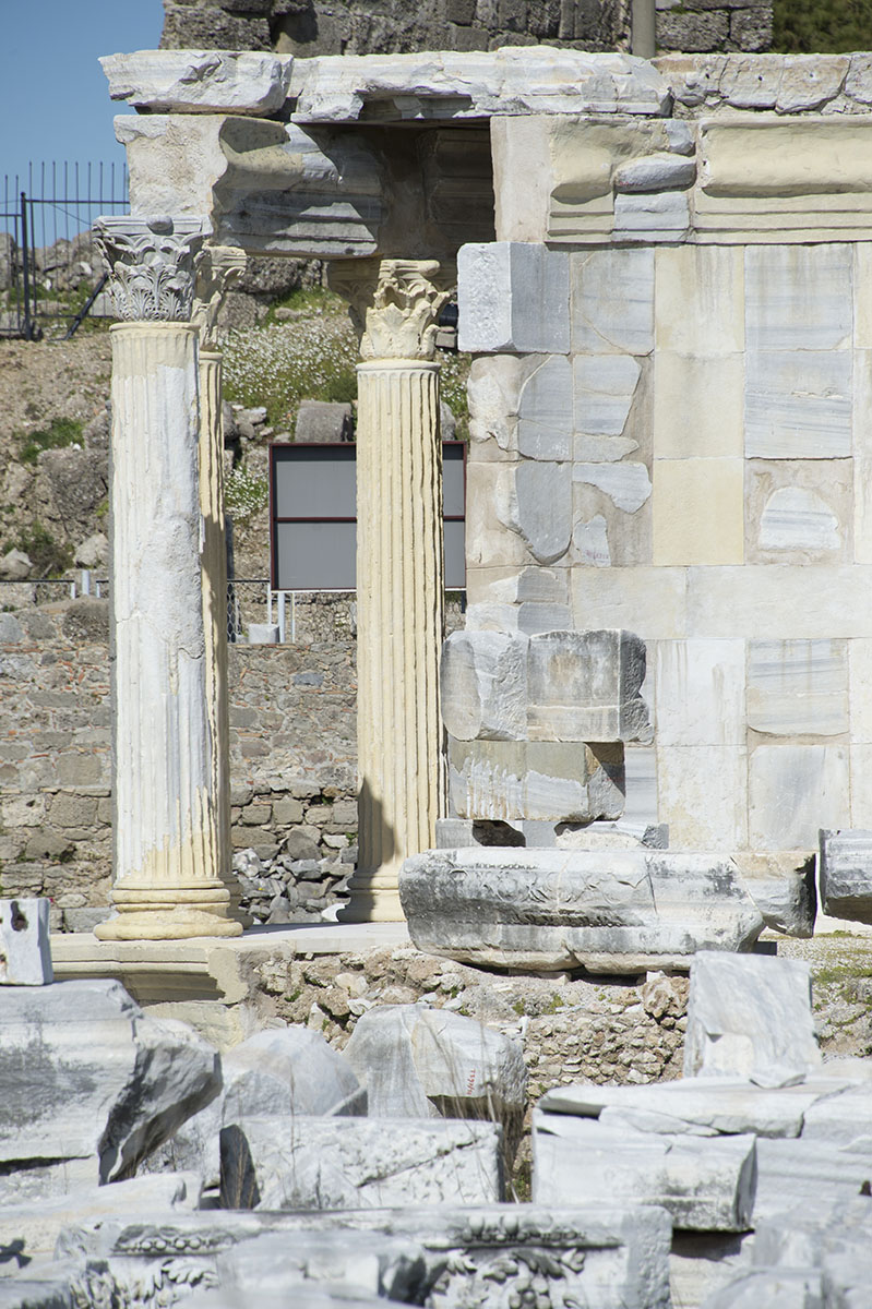 Side feb 2015 6129.jpg
