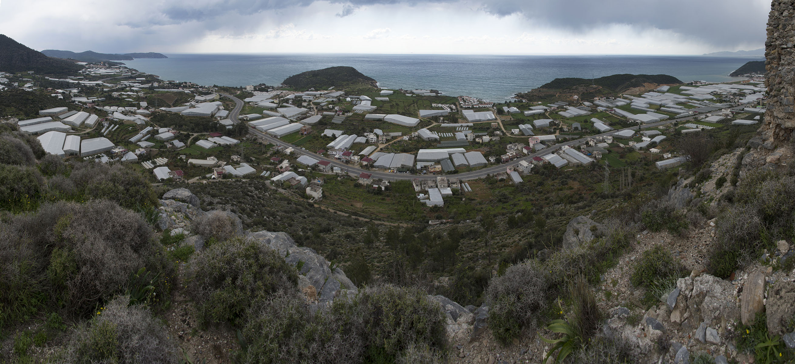 Softa Kalesi March 2015 7419 panorama.jpg