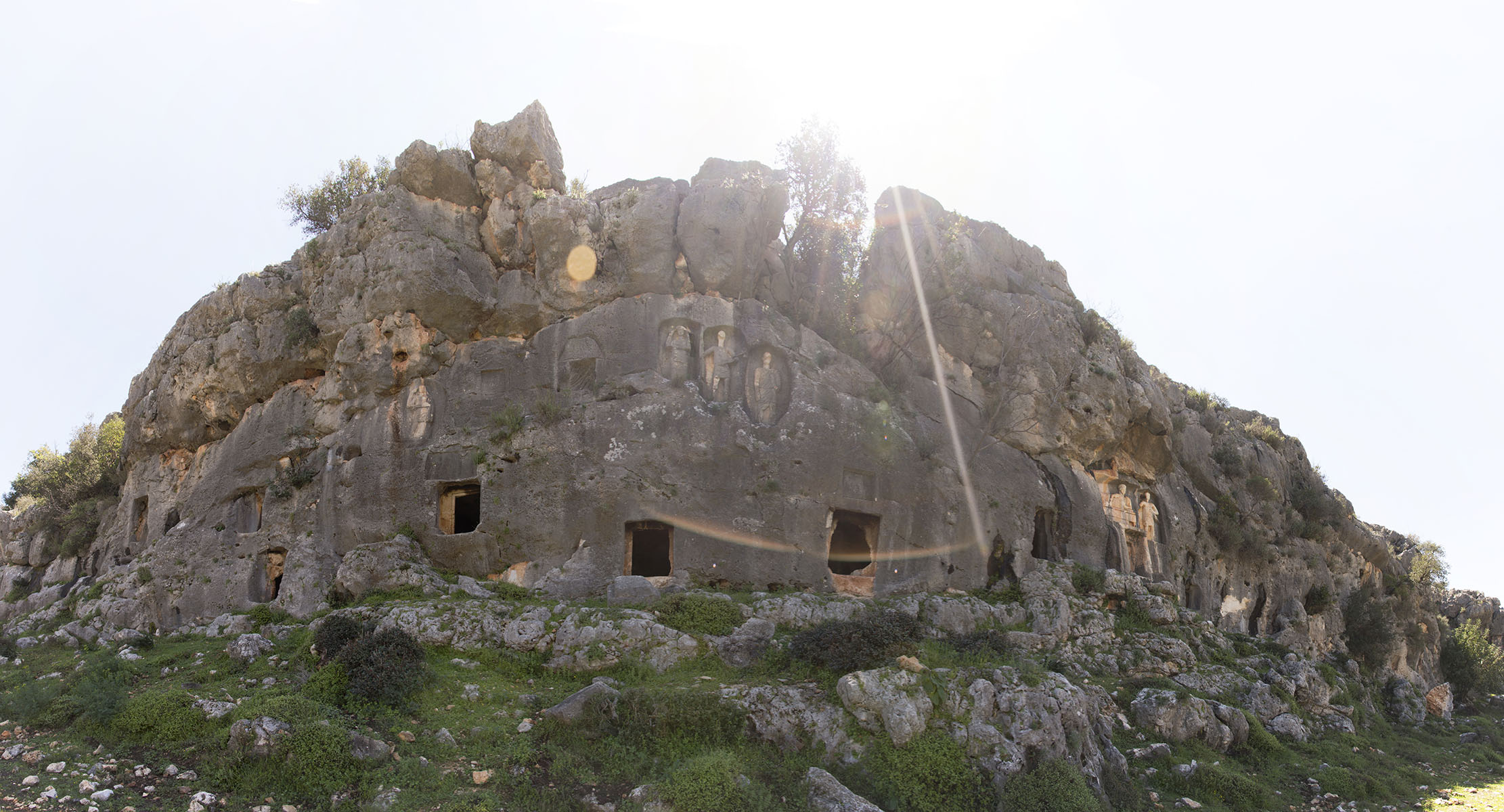 Canakci rock tombs march 2015 6789 panorama.jpg