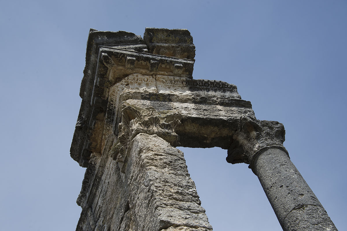 Cambazlı Monumental Gravesite 7148.jpg