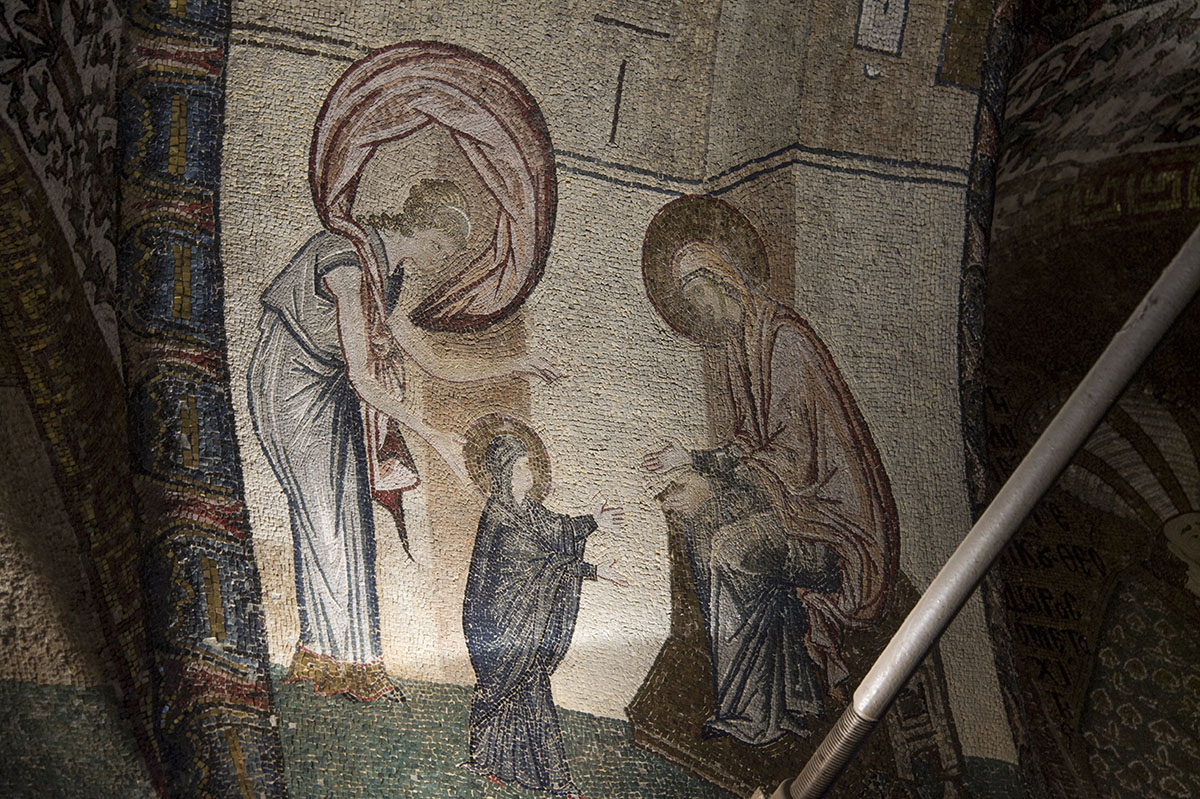 Kariye the Virgins first 7 steps 2015 1633.jpg