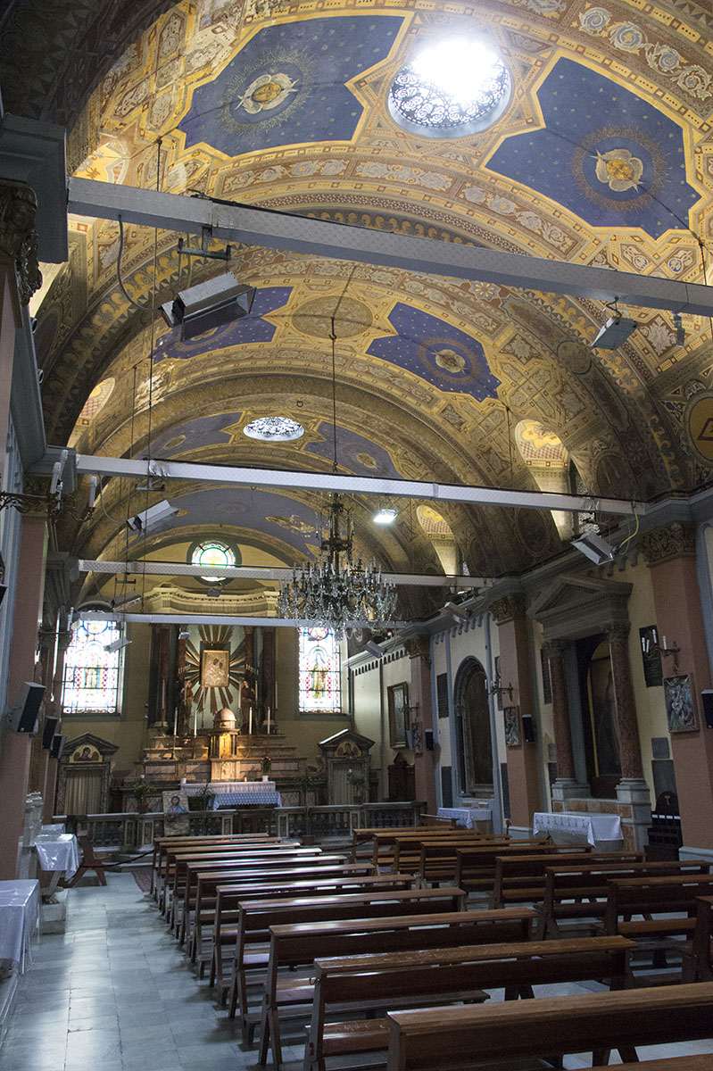 Istanbul St Maria Draperis 2015 1100.jpg