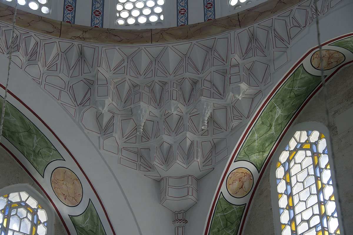 Istanbul Cerrah Pasha mosque 2015 9899.jpg