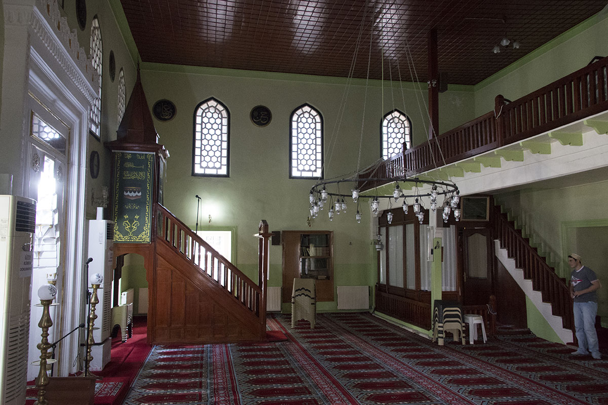 Istanbul Haci Evhad Mosque 2015 0788.jpg