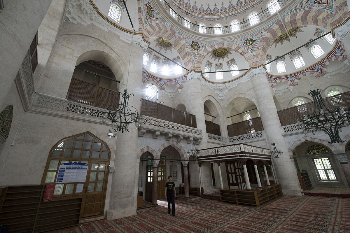 Istanbul Nisanci Mehmet Pasha mosque 2015 9295.jpg