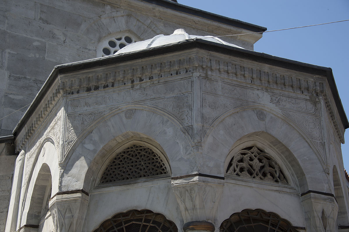 Istanbul Bayram Pasha complex türbe 2015 9932.jpg