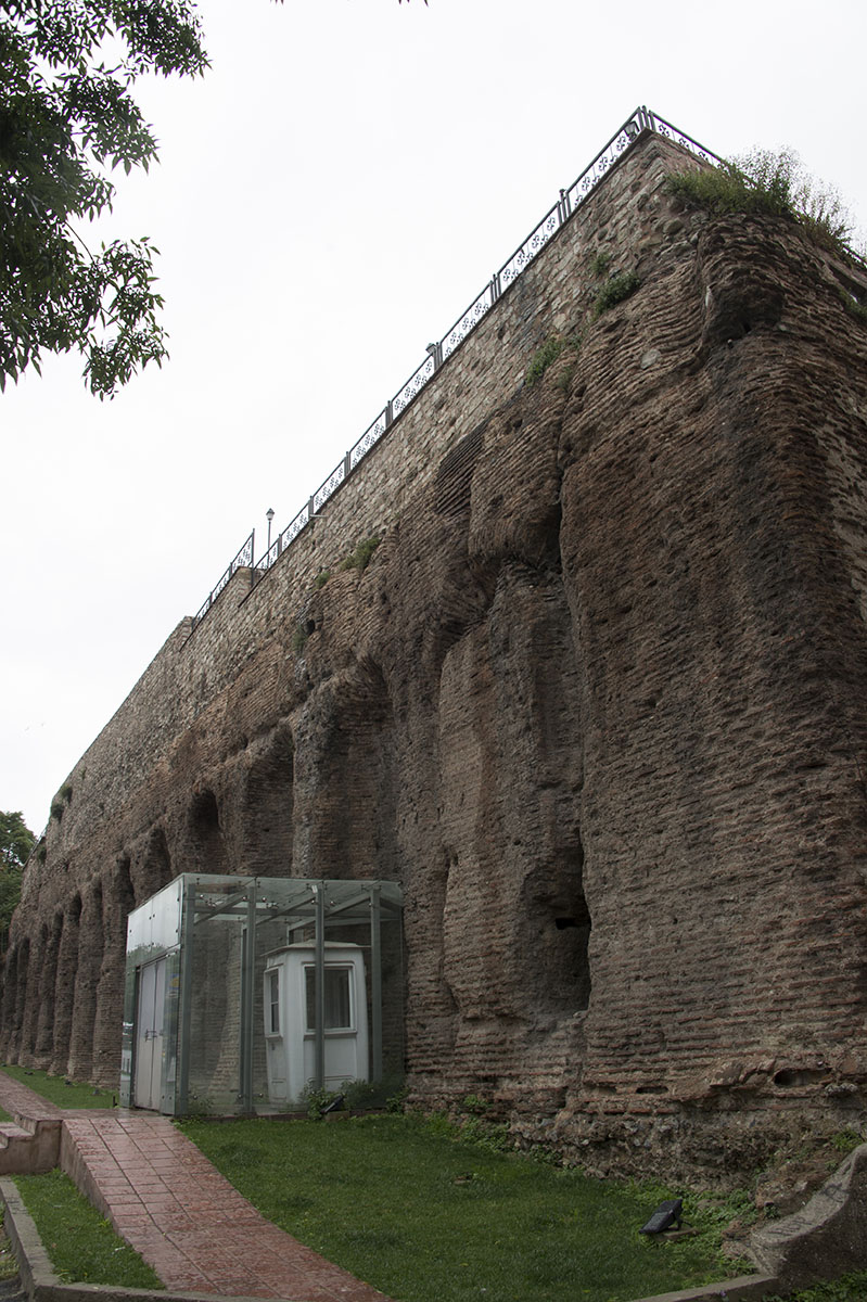 Istanbul Pantocrater Cisterns 2015 9679.jpg