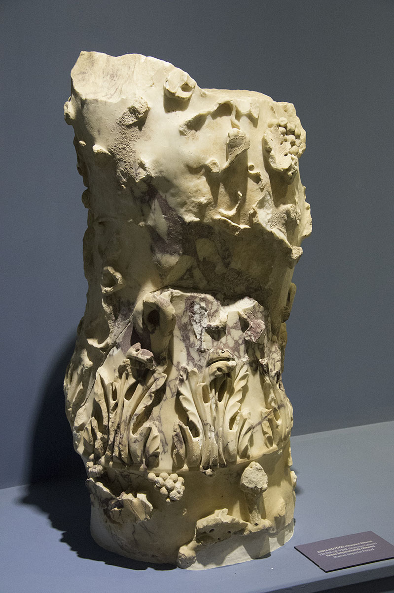 Selcuk Museum October 2015 2856.jpg