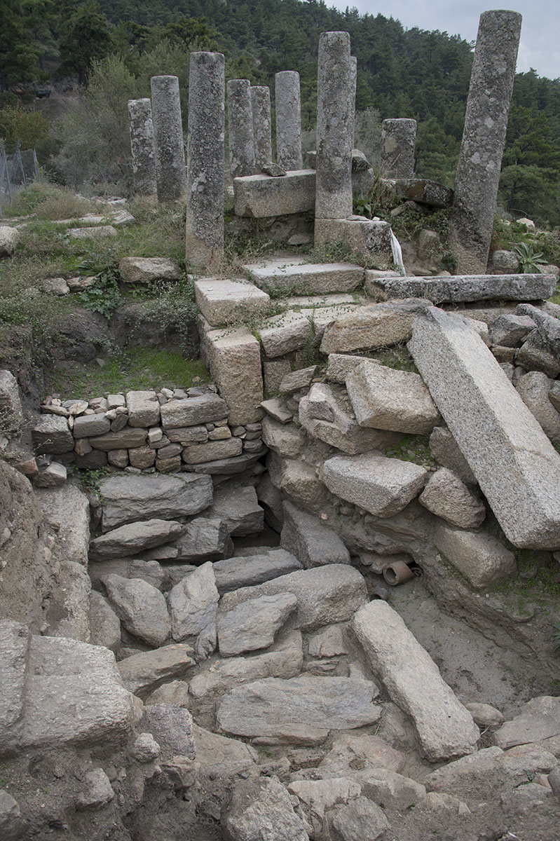 Labraunda Hypostyle Building 3788.jpg