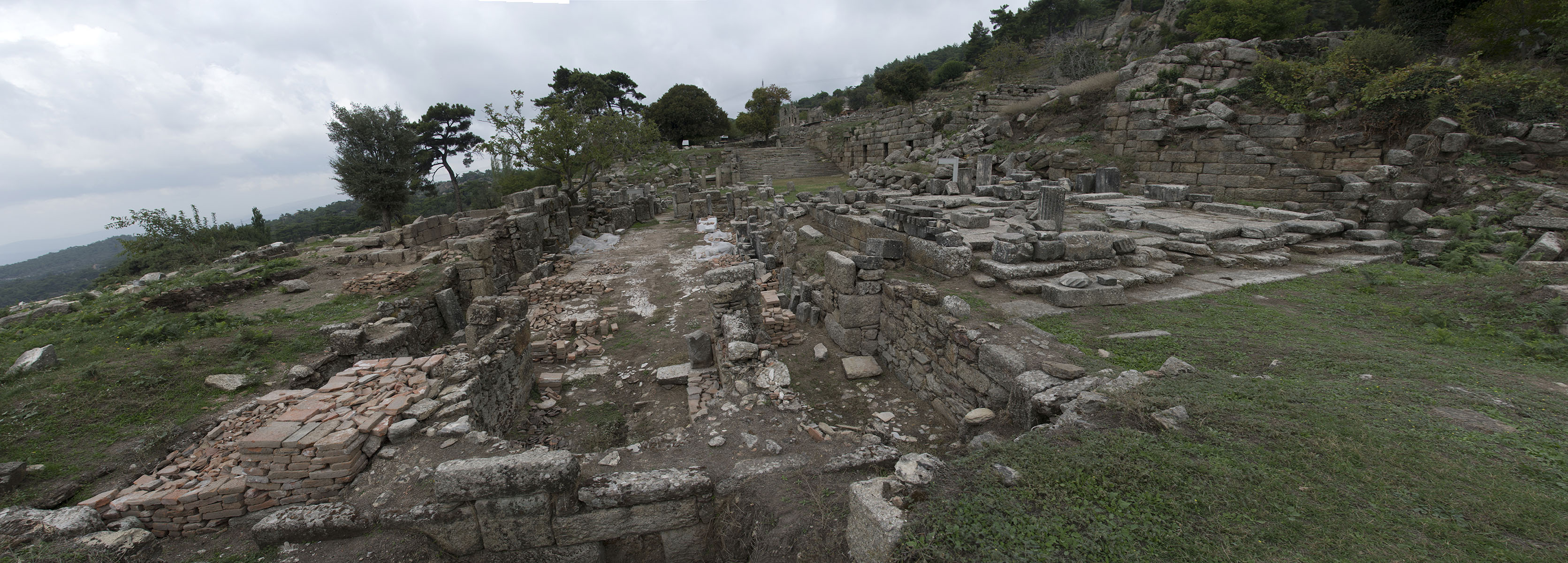 Labraunda October 2015 3790 Panorama.jpg