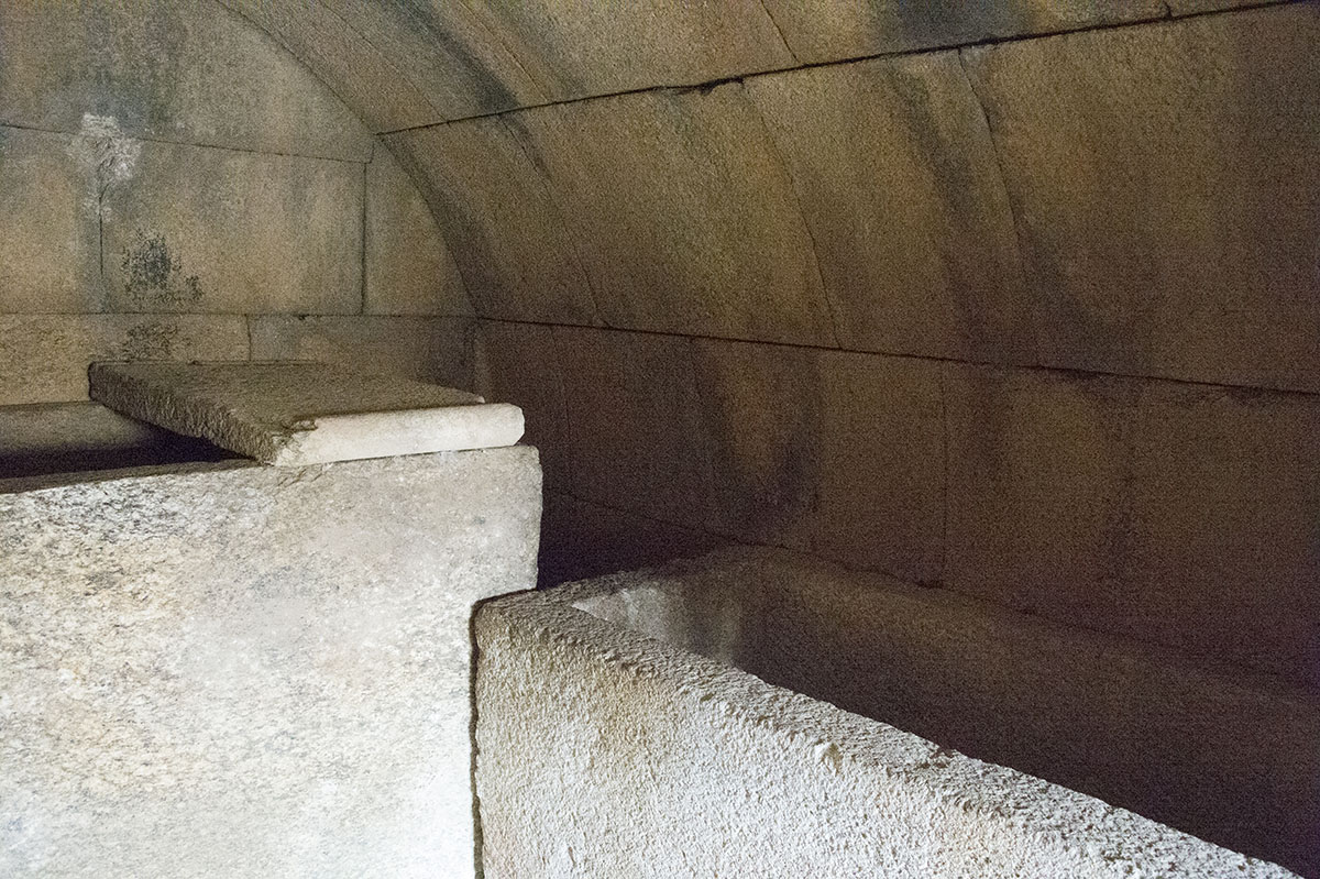 Labraunda Built Tomb 3895.jpg