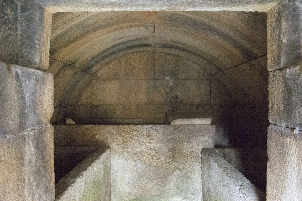 Labraunda Built Tomb 3898.jpg