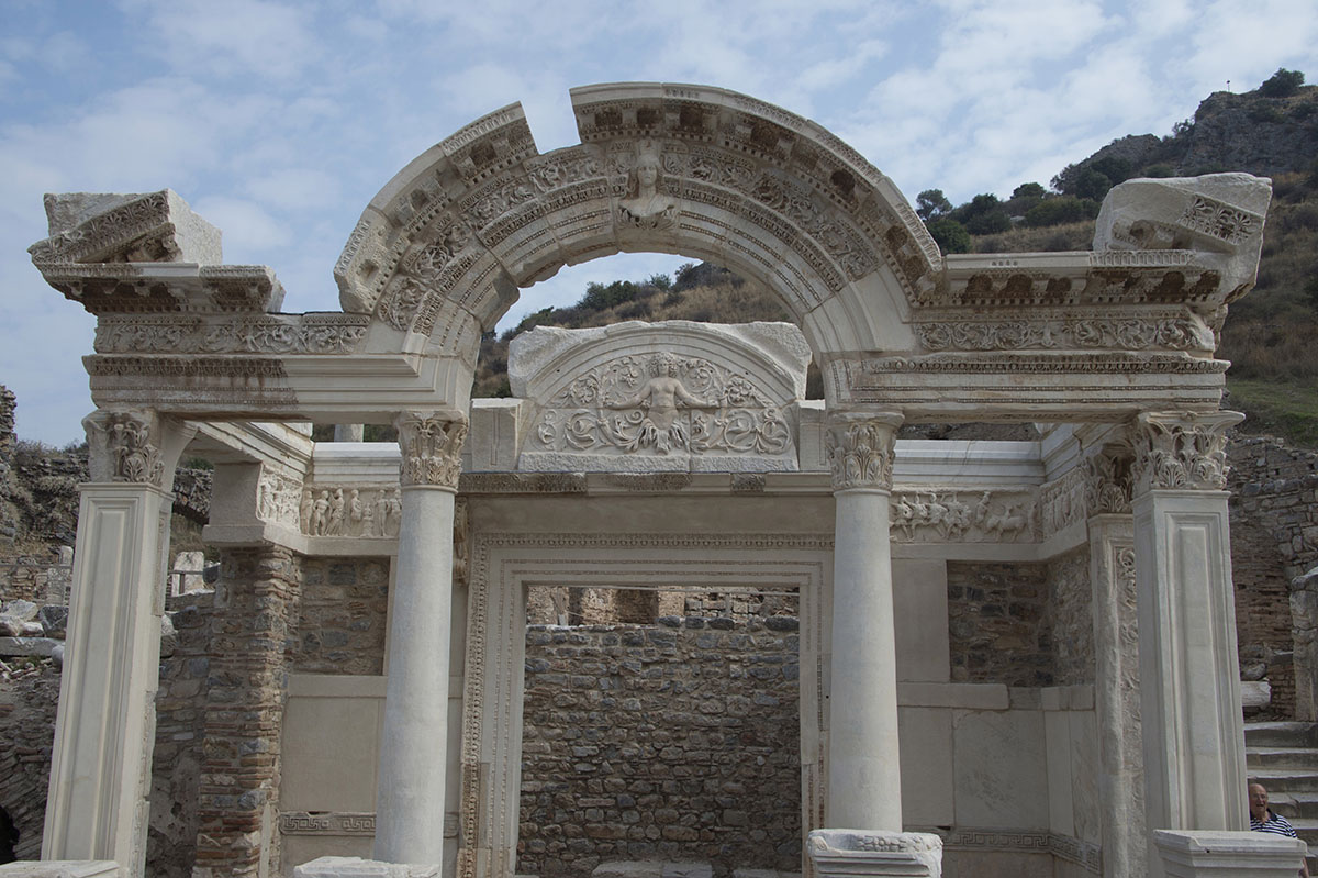 Ephesus Hadrian Temple October 2015 2687.jpg