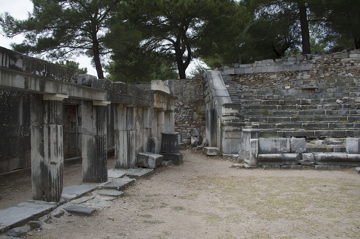 Priene Theatre October 2015 3237.jpg