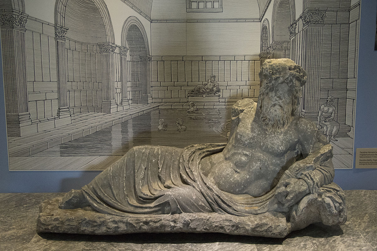 Miletus Museum October 2015 3395.jpg