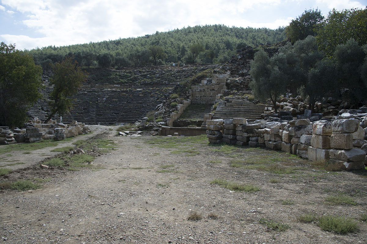 Stratonicea Theatre October 2015 4140.jpg