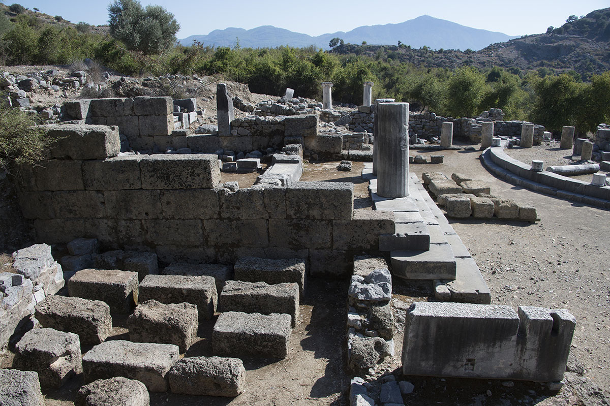 Kaunos Terrace Temple October 2015 4398.jpg