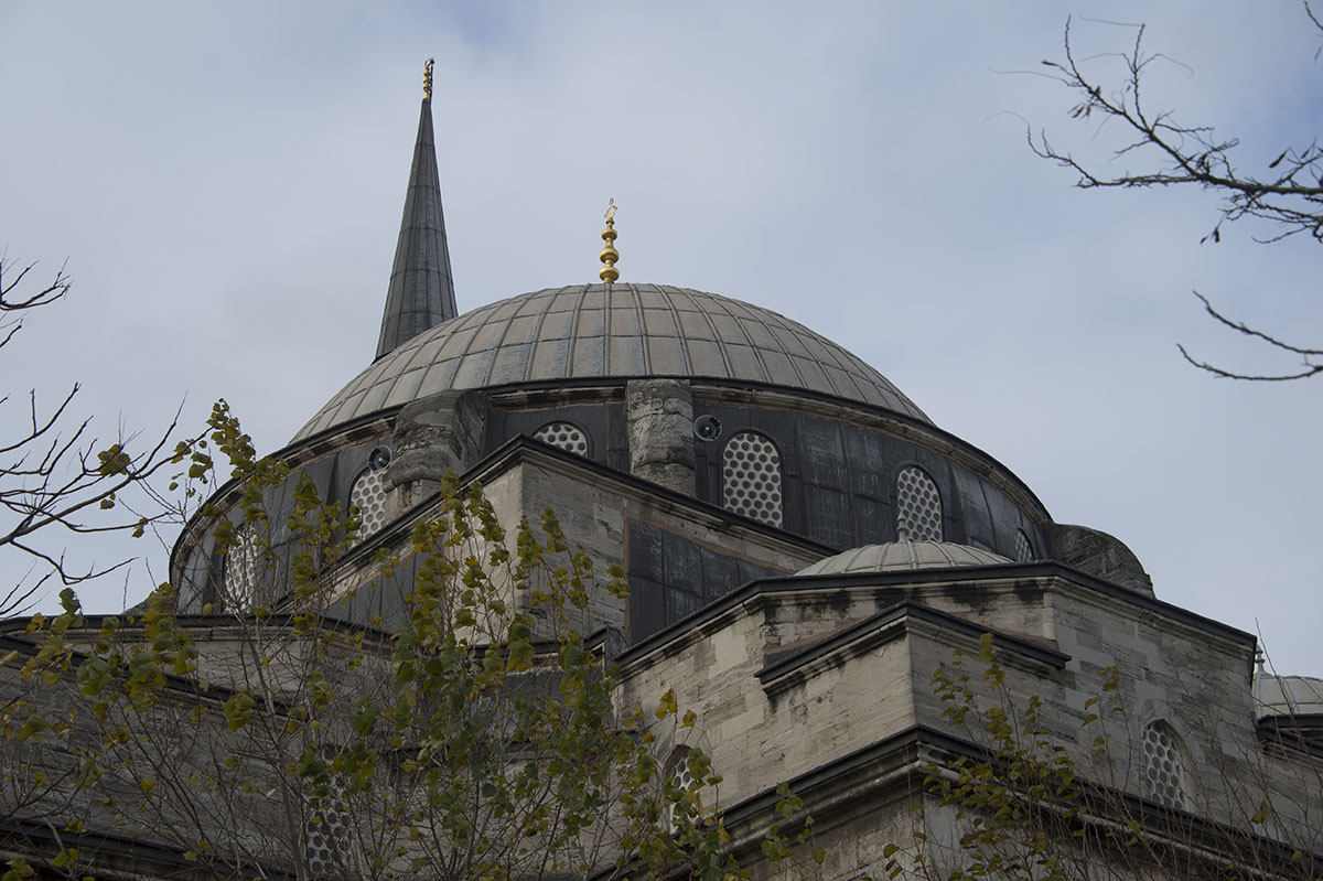 Istanbul Cemberlitas december 2015 6197.jpg
