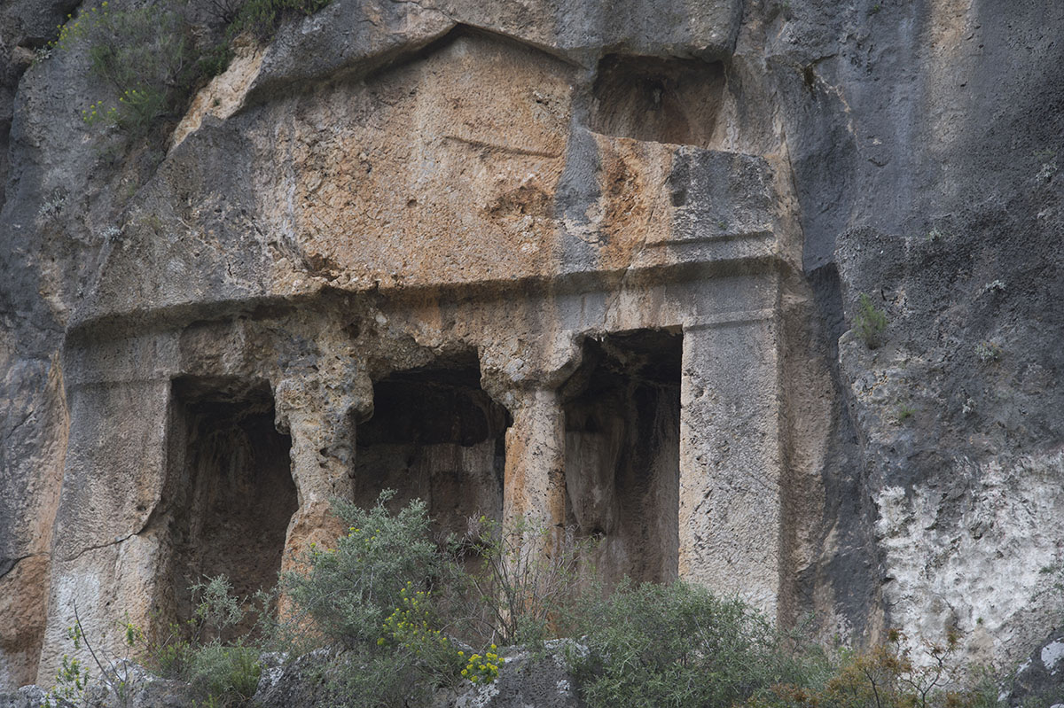 Fethiye Rock graves 2016 6929.jpg