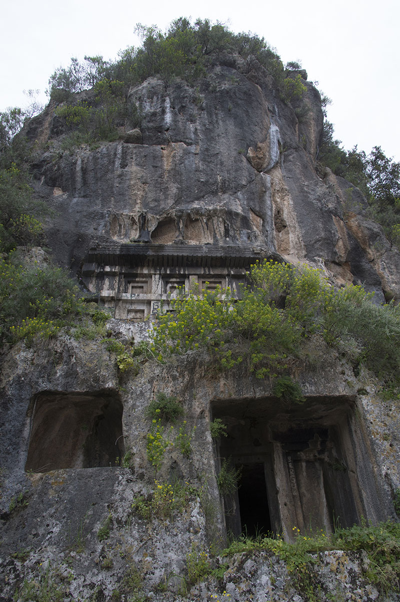 Fethiye Rock graves 2016 6996.jpg