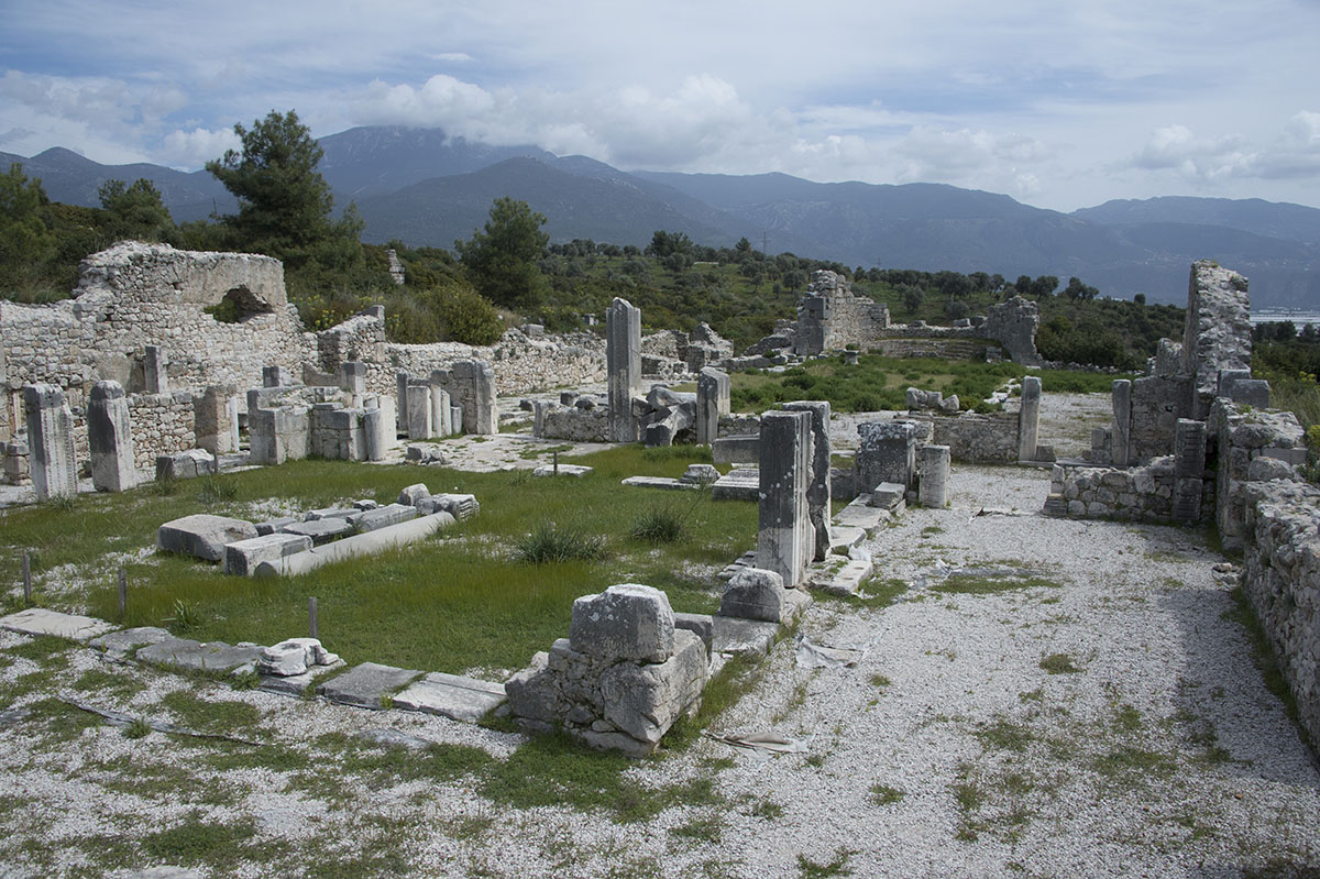 Xanthos Byzantine Basilica 2016 7249.jpg