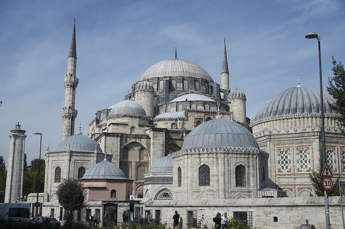 Istanbul Shezade mosque October 2016 9193.jpg