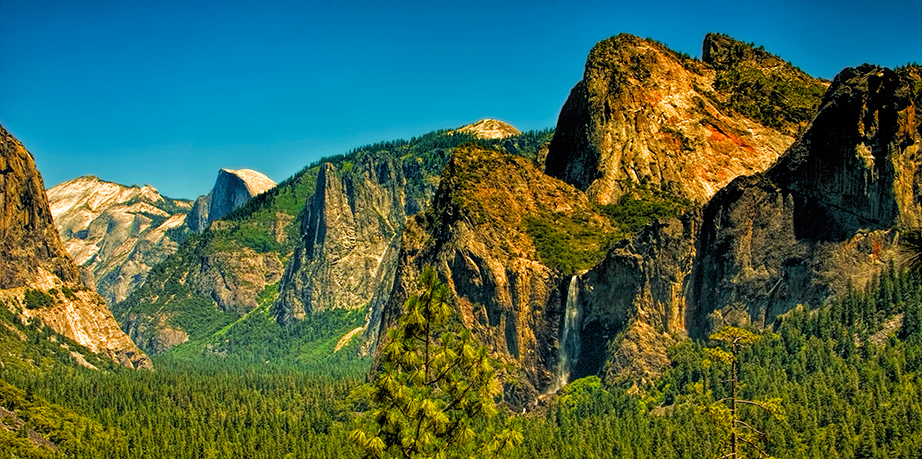 Yosemite Valley West Entrance View
