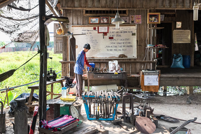 Metalwork community northwest of Phnom Penh
