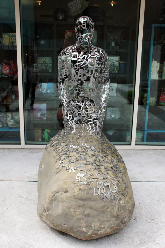 Jaume Plensa, Tale Teller II, 2012, Portland Art Museum, Portland, Oregon