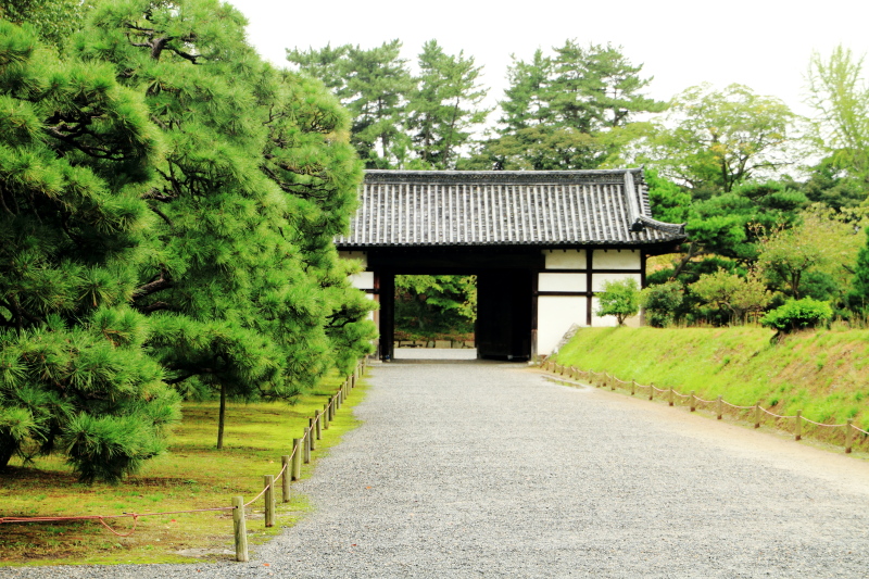 gate, Nijo Castle, Kyoto, Japan