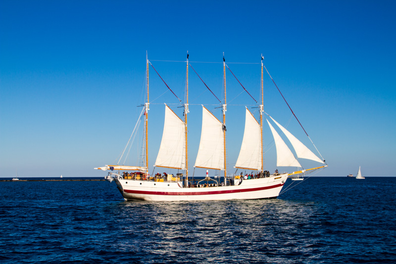 Tall ship, Chicago, IL