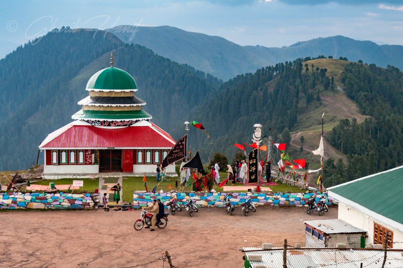 Peer Chinasi Shrine