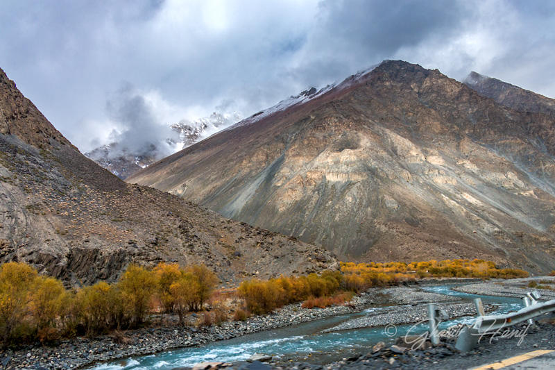 Mountains along KKH