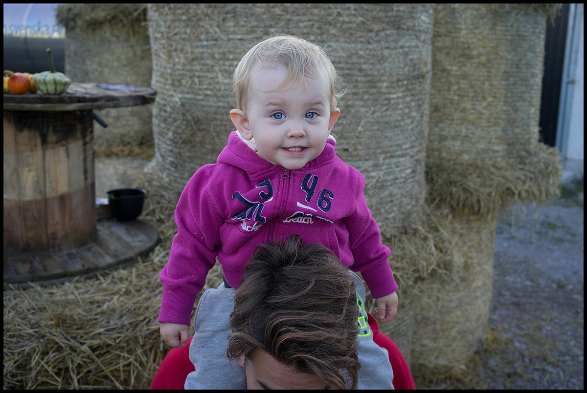 A farmers child in Slagerstad - land