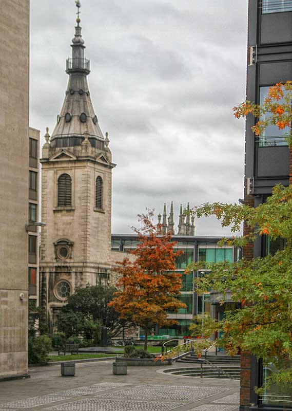 Saint Pauls Churchyard