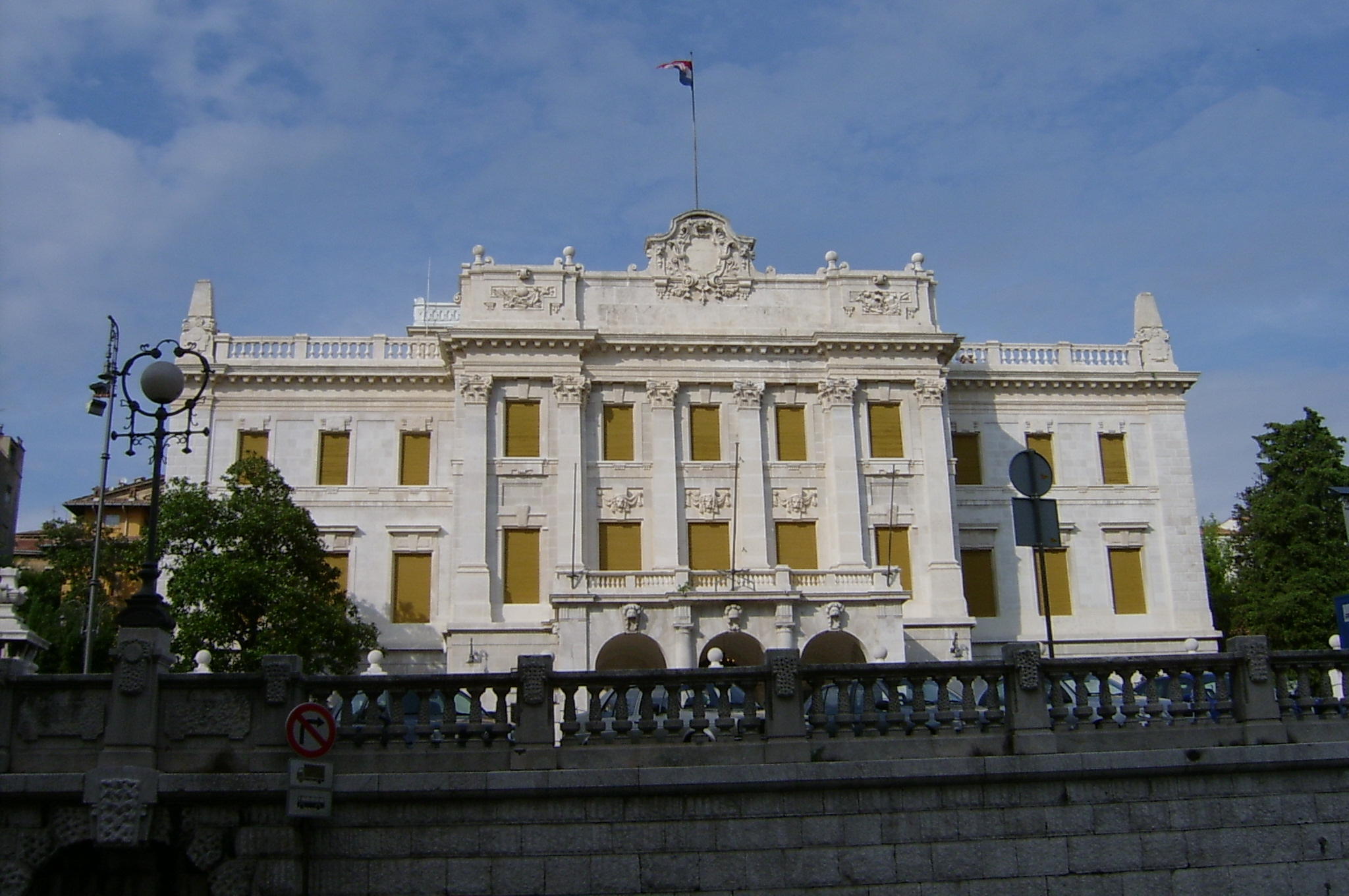 S3600898.JPG