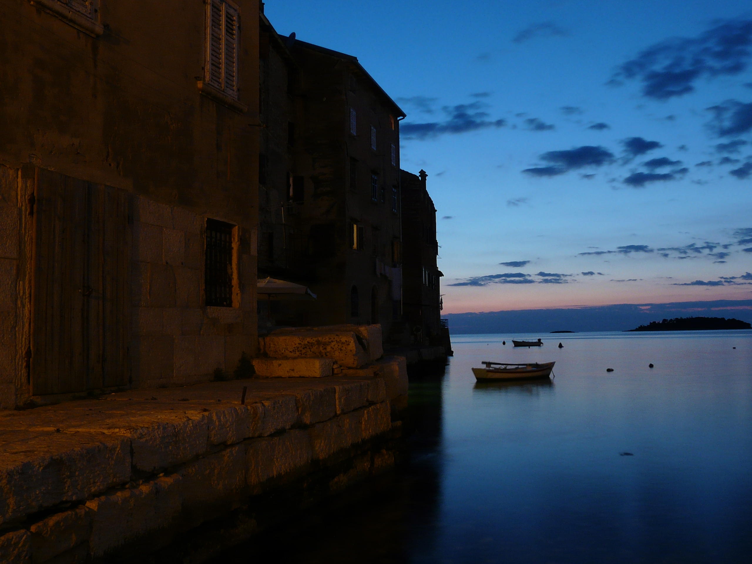 P1010018 (2).JPG