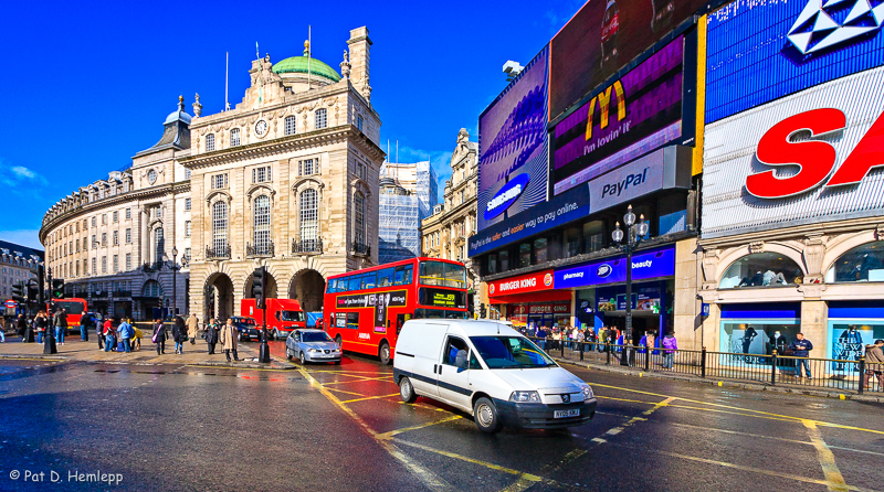 Piccadilly Circus