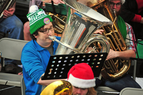 12 Tuba Christmas 1803
