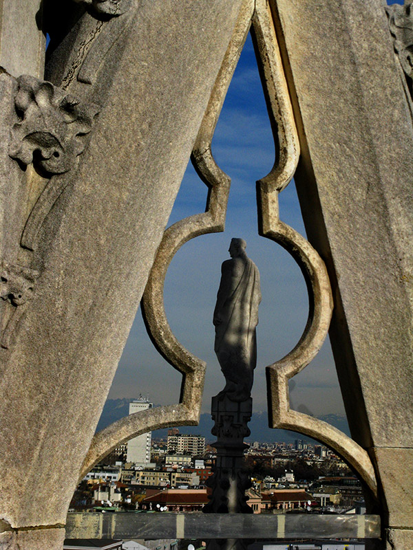 Framed statue .. 3672