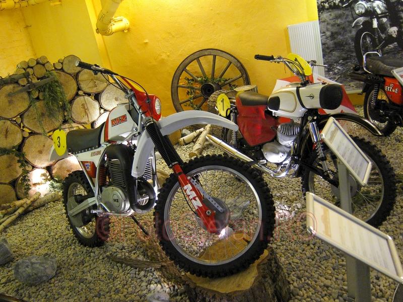 BerlinDDRMotorcycleMuseum_04.JPG