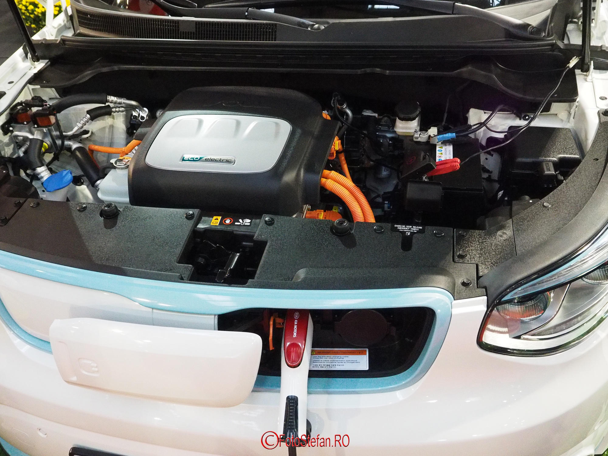 sab-2014- kia-soul-ev-1.JPG