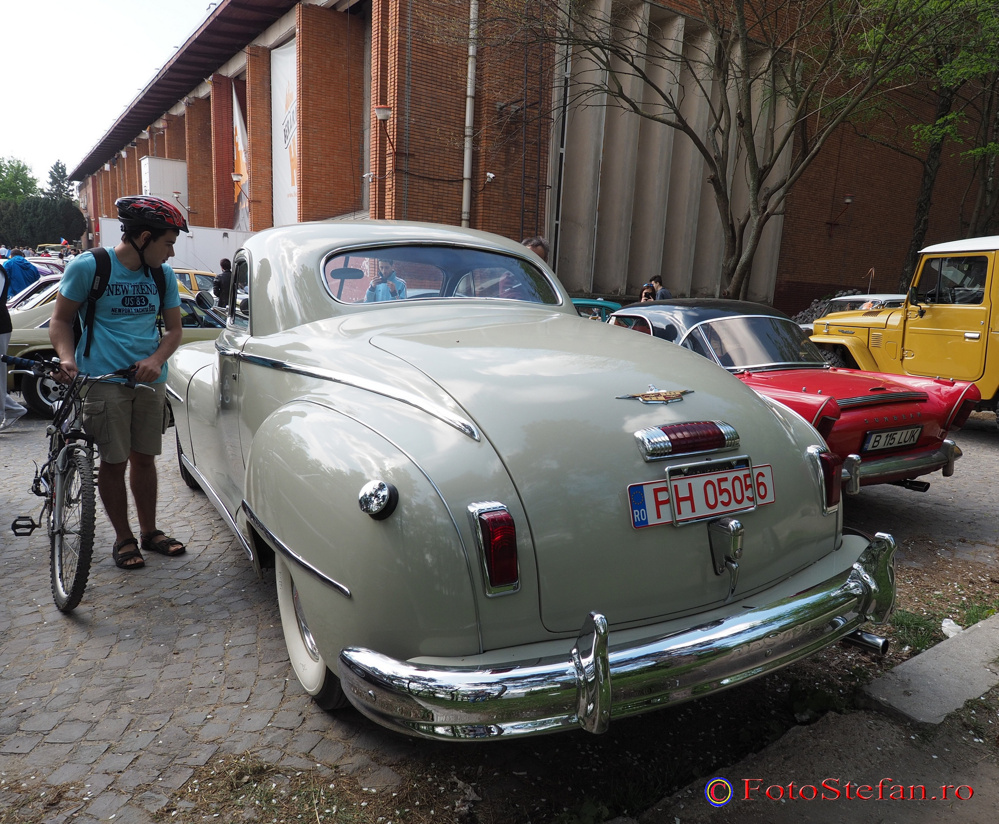 Retro-Parada-Primaverii-Bucuresti-20.JPG