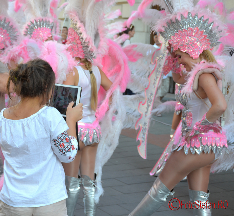 b-fit-santa-cruz-carnival-group-19.JPG