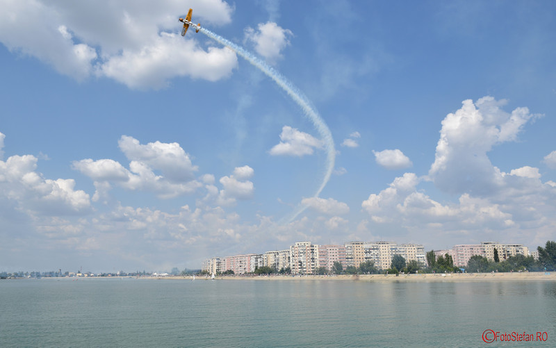 aeronautic-show-lacul-morii-Bucuresti-yak-52-tw-14.JPG