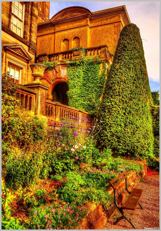 Walled Border