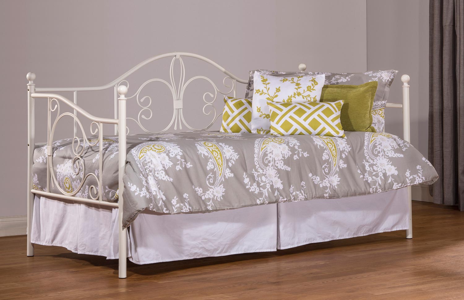 Hillsdale Daybeds