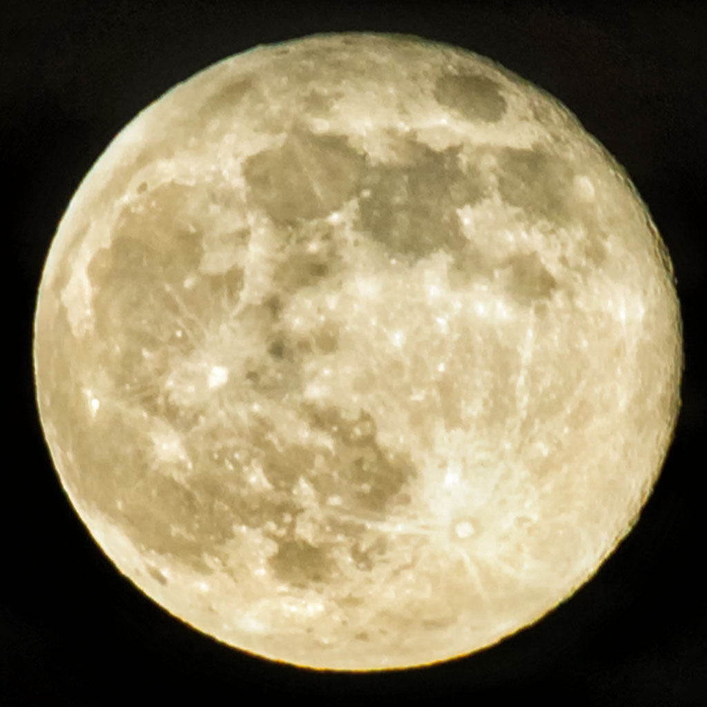 Super Moon